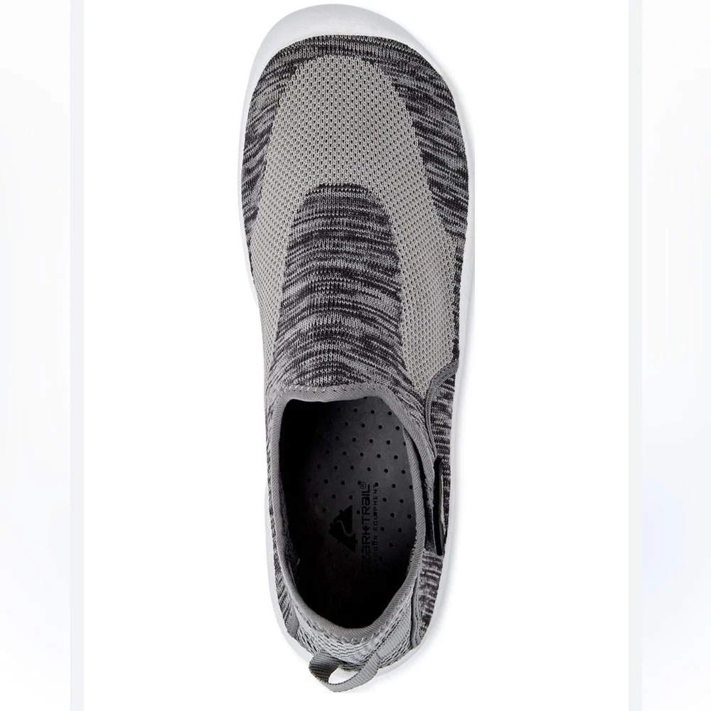 NEW Ozark Trail Gray Water Beach Shoes Size 9/10 Velcro Closure